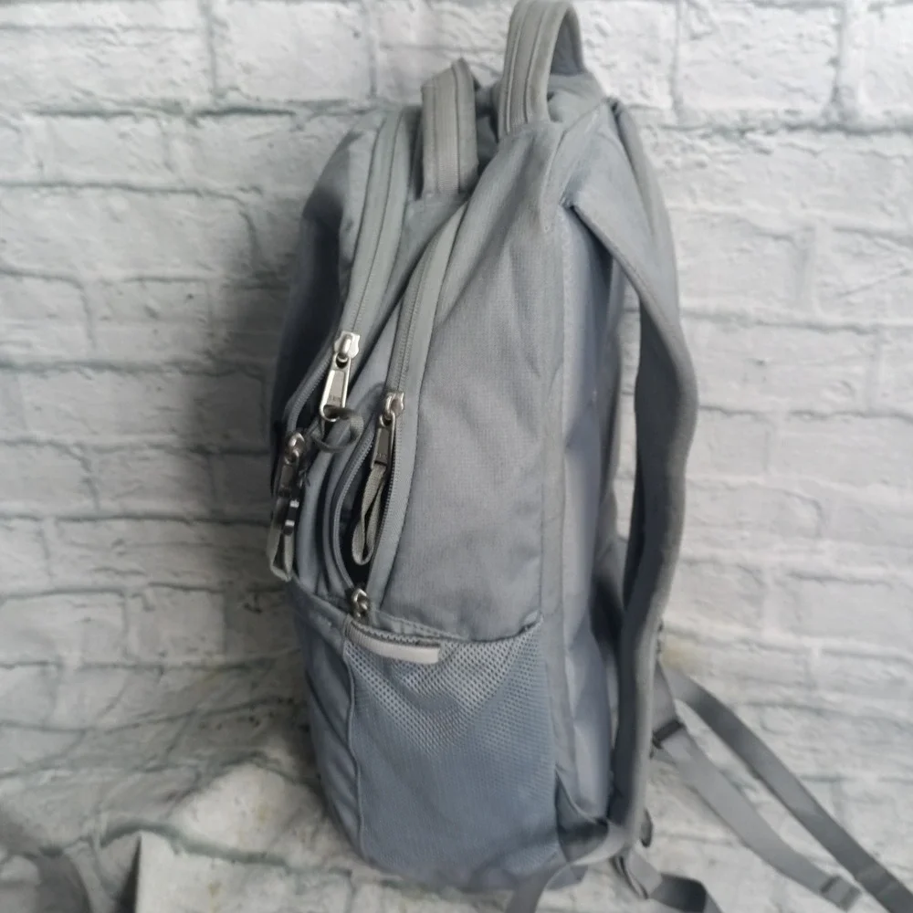The North Face Vault Backpack Gray Laptop School Daypack NF0A3VY2 s12